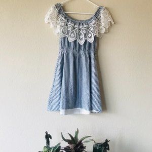Iris Size L Blue and White Off the Shoulder Dress